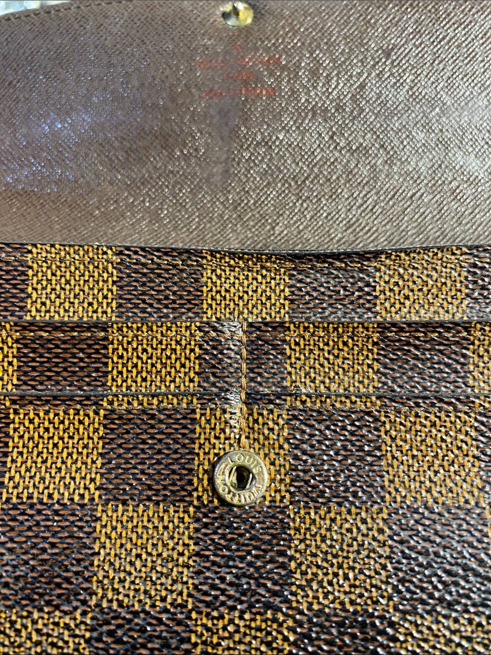 Authentic Louis Vuitton Damier Long Sarah Wallet - Picture 11 of 17